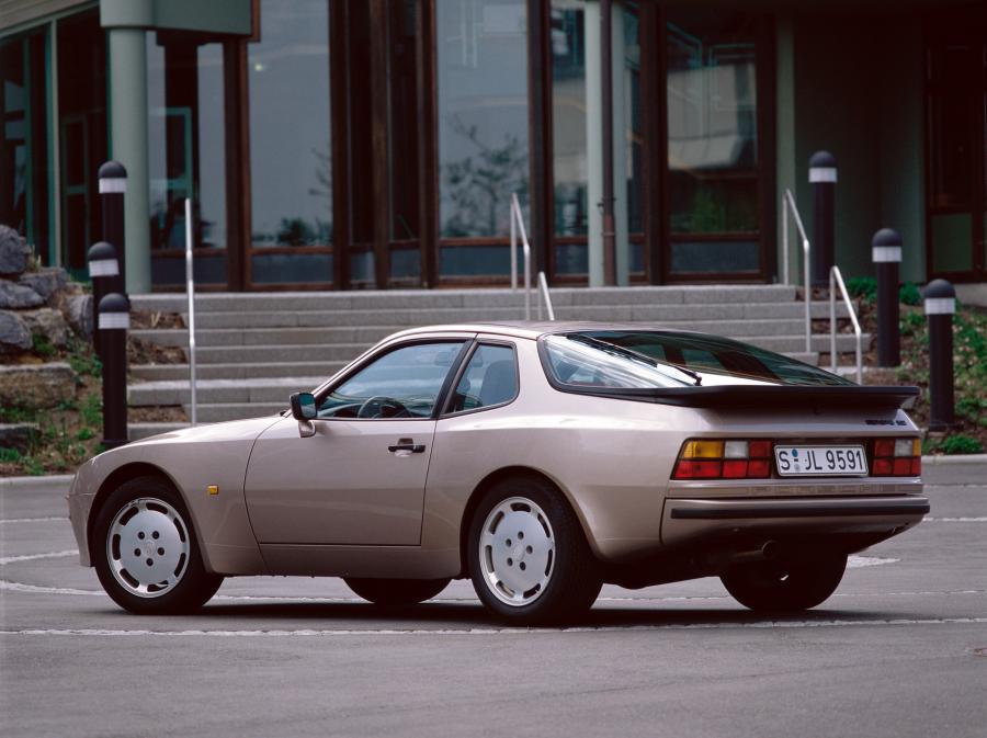  Porsche 944 S Coupe 1987 года  (фото 3 из 13)